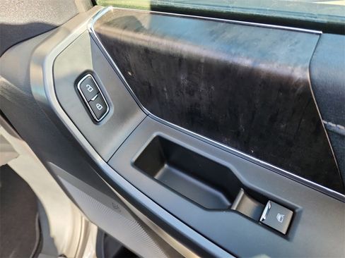 New 2025 Ford F250 Lariat w/ Lariat Ultimate Package image 15