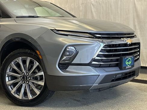 Certified 2024 Chevrolet Blazer Premier w/ Driver Confidence II Package AWD/4WD image 2