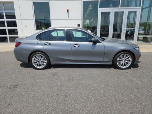 Used 2023 BMW 330i xDrive Sedan w/ Premium Package AWD/4WD image 8