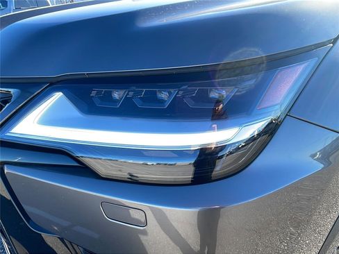 Used 2024 Lexus LX 600 F Sport image 9