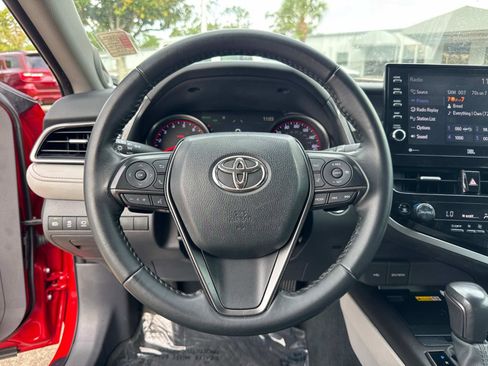 Used 2022 Toyota Camry XSE w/ Navigation Package image 30