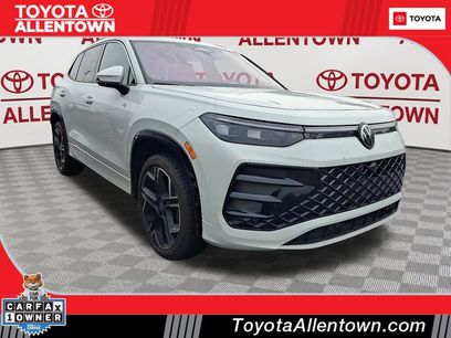 Used 2025 Volkswagen Tiguan SEL R-Line