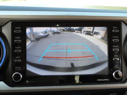 Used 2021 Toyota Tacoma SR5 RWD image 61