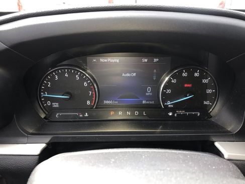 Used 2022 Ford Explorer XLT w/ Equipment Group 202A AWD/4WD image 15
