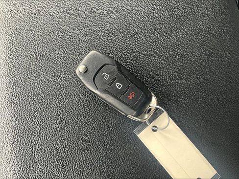 Used 2024 Ford F150 XLT w/ Mobile Office Package image 9