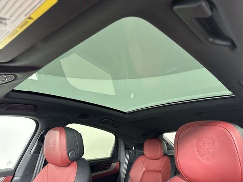 New 2026 Porsche Cayenne S image 42