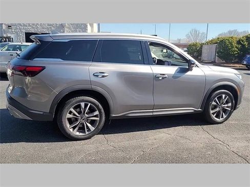 Used 2022 INFINITI QX60 Luxe image 45