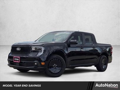 New 2025 Ford Maverick Lobo