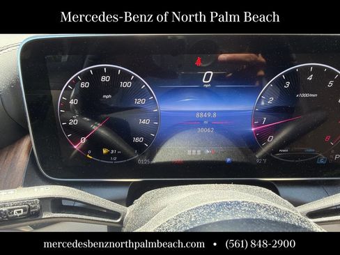 Used 2024 Mercedes-Benz GLC 300 image 5