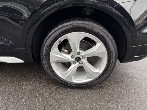 Used 2023 Audi Q5 2.0T Premium Plus w/ Premium Plus Package image 8