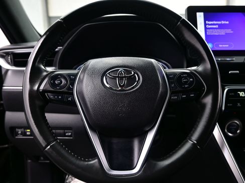 Used 2024 Toyota Venza Nightshade AWD/4WD image 24
