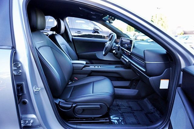 Certified 2025 Hyundai Ioniq 6 Limited RWD image 18