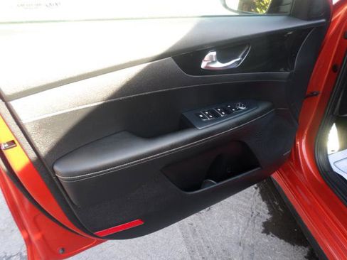 Used 2020 Kia Forte GT-Line w/ GT-Line Premium Package FWD image 37