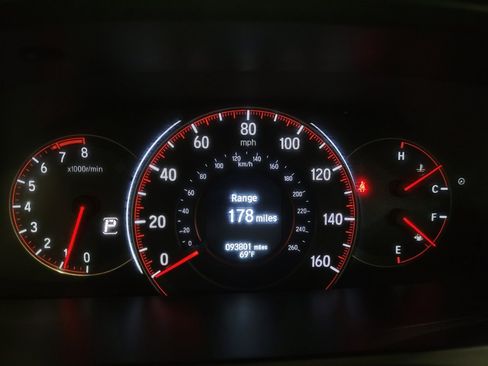 Used 2016 Honda Accord Sport image 23