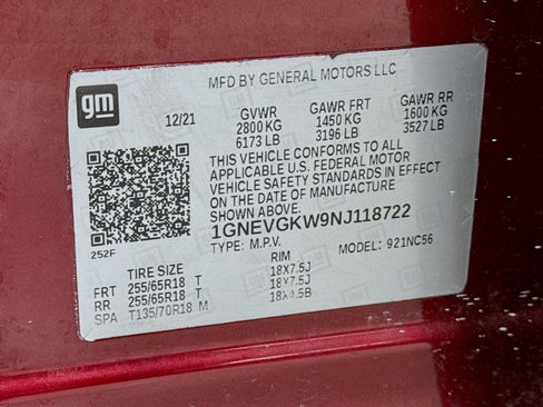 Used 2022 Chevrolet Traverse LT AWD/4WD image 32