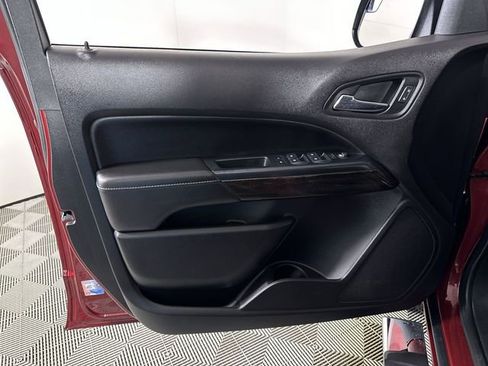 Used 2017 GMC Canyon SLT w/ Driver Alert Package RWD image 23