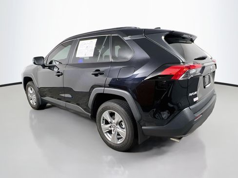Used 2024 Toyota RAV4 XLE w/ Convenience Package FWD image 8