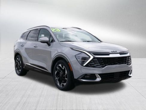 Used 2023 Kia Sportage SX image 9