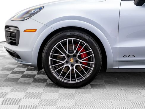 Used 2021 Porsche Cayenne GTS image 36