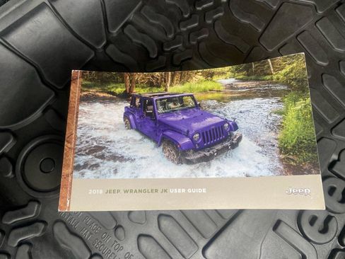 Used 2018 Jeep Wrangler Unlimited Sport S AWD/4WD image 29