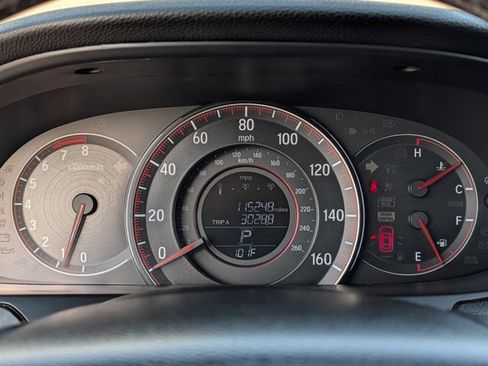 Used 2016 Honda Accord Sport image 13