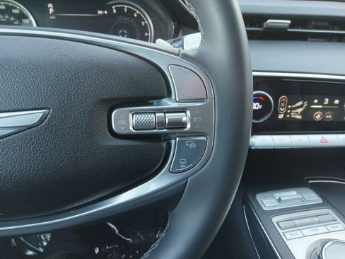 Used 2024 Genesis GV70 2.5T w/ Select Package image 23