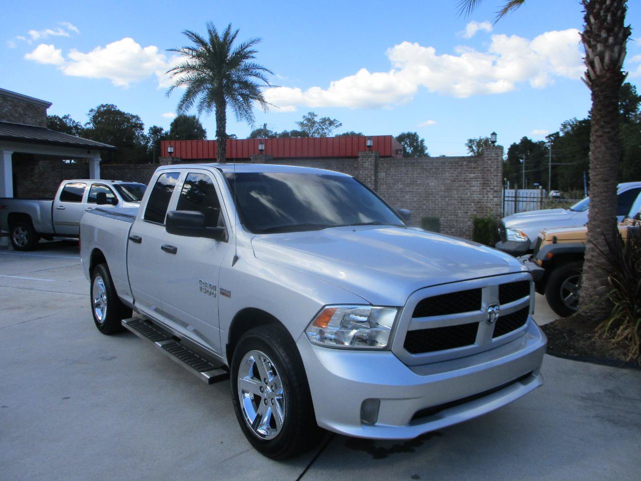 Used 2014 RAM 1500 Express AWD/4WD image 4