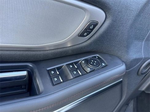 New 2025 Ford Expedition Active image 24