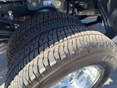 Used 2026 Ford F350 Platinum image 5