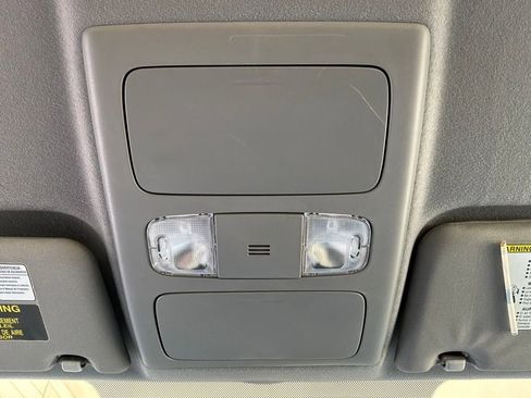 Used 2014 Toyota Tacoma PreRunner w/ Convenience Package RWD image 16