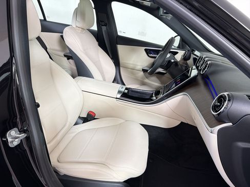 Used 2026 Mercedes-Benz C 300 4MATIC Sedan image 30