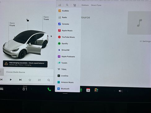 Used 2021 Tesla Model Y Long Range AWD/4WD image 19