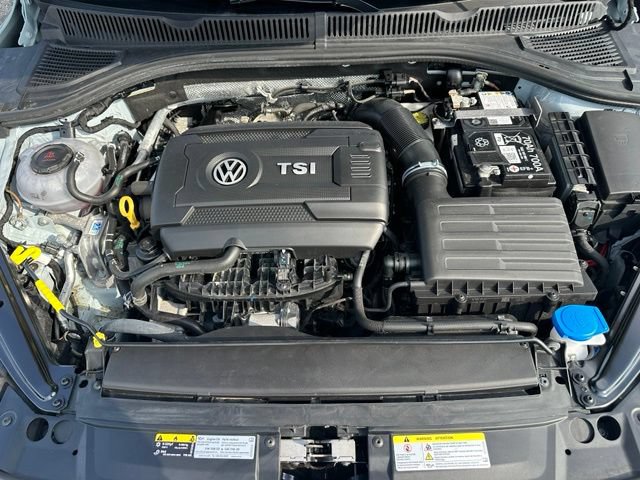 Used 2025 Volkswagen Jetta GLI Autobahn FWD image 11
