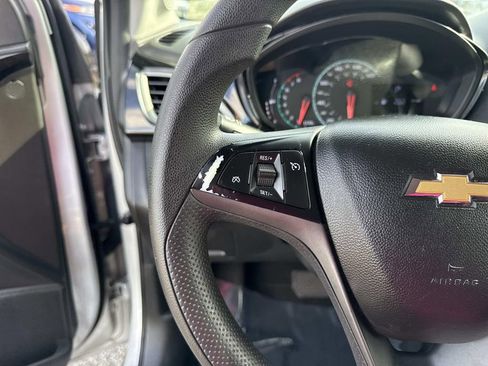 Used 2020 Chevrolet Spark LT image 27