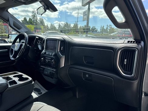 Used 2019 Chevrolet Silverado 1500 LT w/ All-Star Edition AWD/4WD image 19
