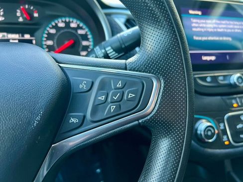 Used 2020 Chevrolet Malibu LS image 17