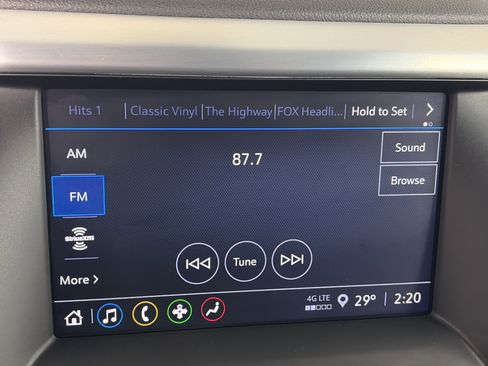 Certified 2023 GMC Acadia SLE image 20