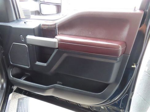 Used 2017 Ford F450 Platinum w/ Platinum Ultimate Package image 29