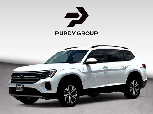 Used 2026 Volkswagen Atlas SE FWD image 4
