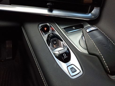 Used 2023 Chevrolet Corvette Stingray Coupe w/ Z51 Performance Package image 13