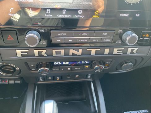 Used 2025 Nissan Frontier SV w/ SV Convenience Package AWD/4WD image 47
