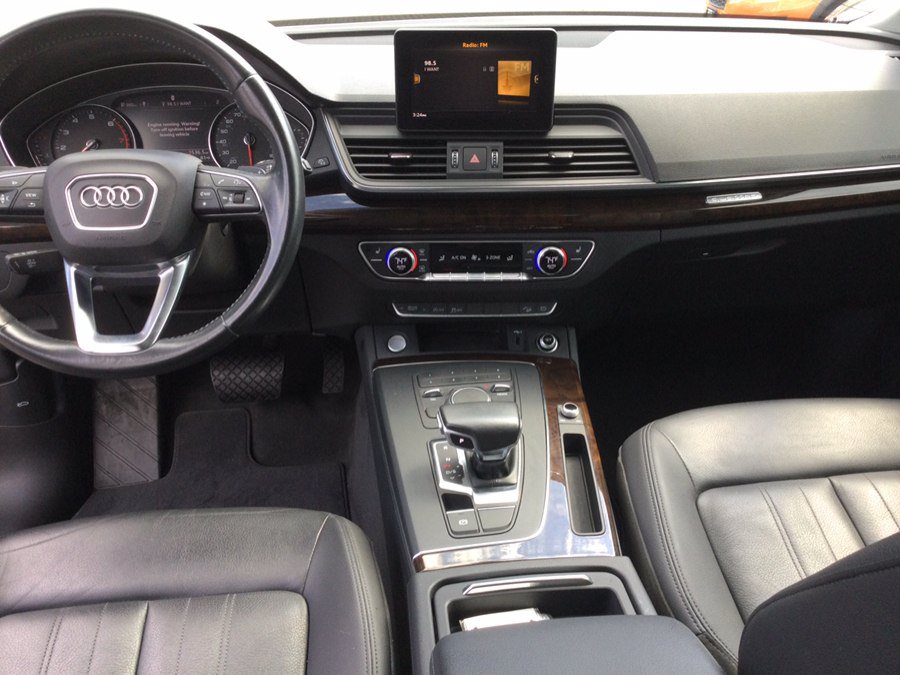 Used 2019 Audi Q5 2.0T Premium AWD/4WD image 19