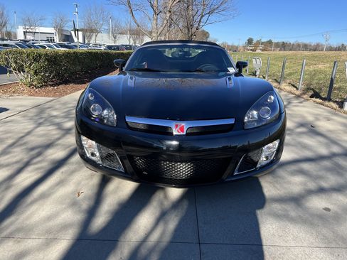 Used 2008 Saturn Sky Red Line image 3