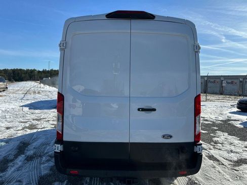 Used 2019 Ford Transit 350 148 Medium Roof image 9
