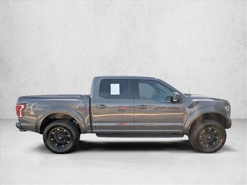 Used 2018 Ford F150 Raptor w/ Equipment Group 802A Luxury image 4