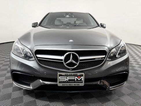 Used 2014 Mercedes-Benz E 63 AMG S-Model image 4