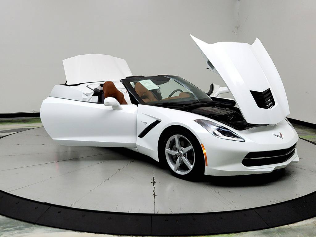 Used 2015 Chevrolet Corvette Stingray Convertible w/ 3LT Preferred Equipment Group RWD image 10