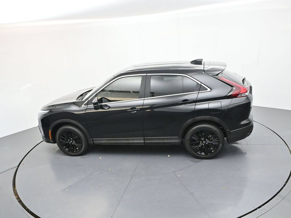 Used 2022 Mitsubishi Eclipse Cross LE AWD/4WD image 21