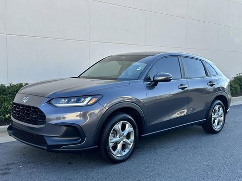 Used 2023 Honda HR-V LX image 4