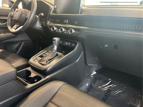 Used 2025 Honda CR-V Sport-L image 14